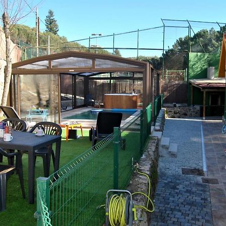 Complejo Casas Rurales Mansiones Y Villas Deluxe Collado Mediano Exteriör bild