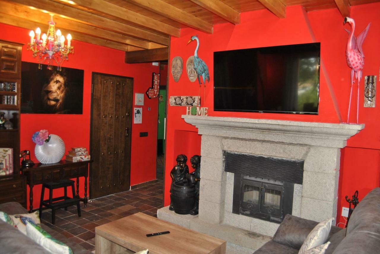 Complejo Casas Rurales Mansiones Y Villas Deluxe Collado Mediano Exteriör bild