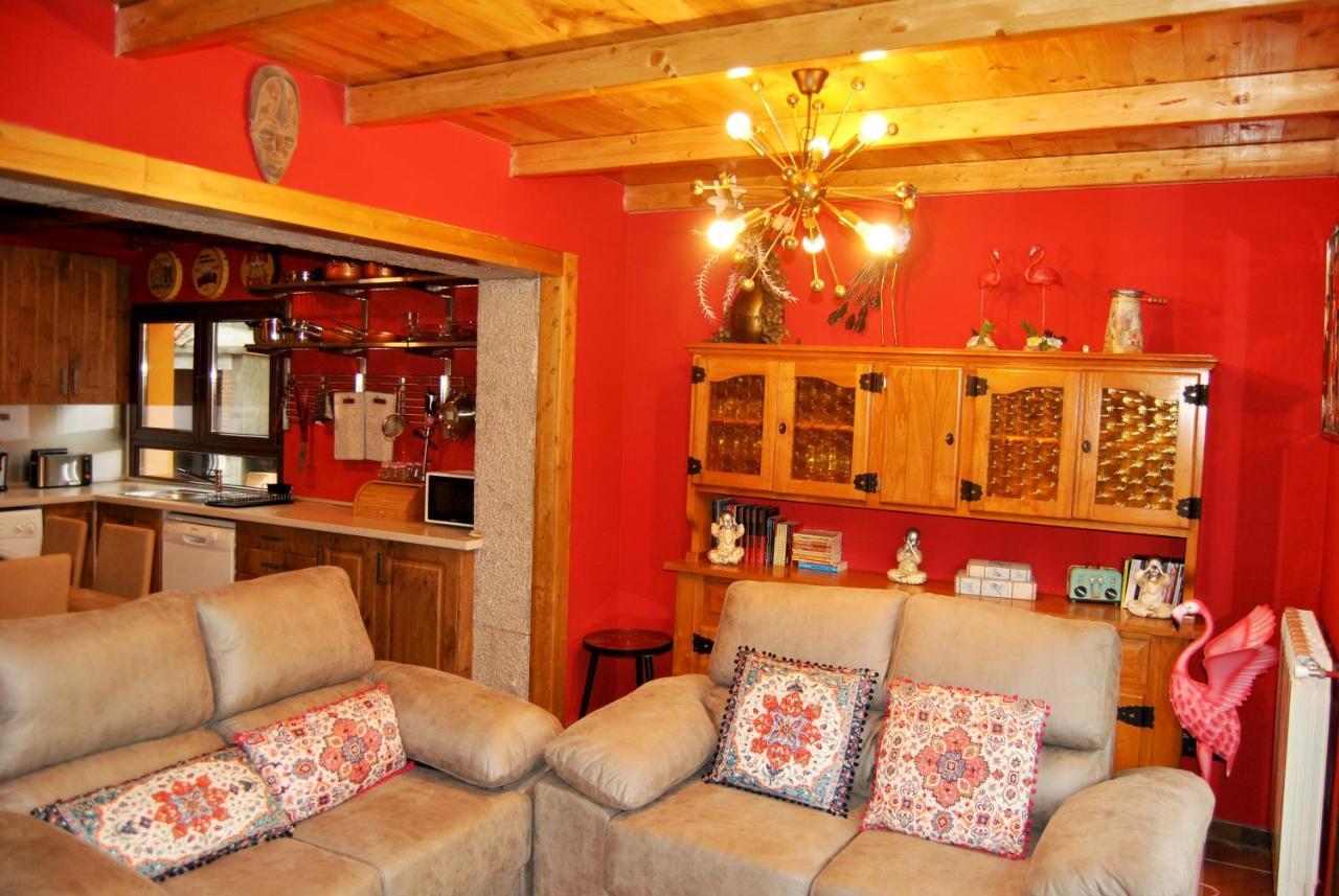Complejo Casas Rurales Mansiones Y Villas Deluxe Collado Mediano Exteriör bild