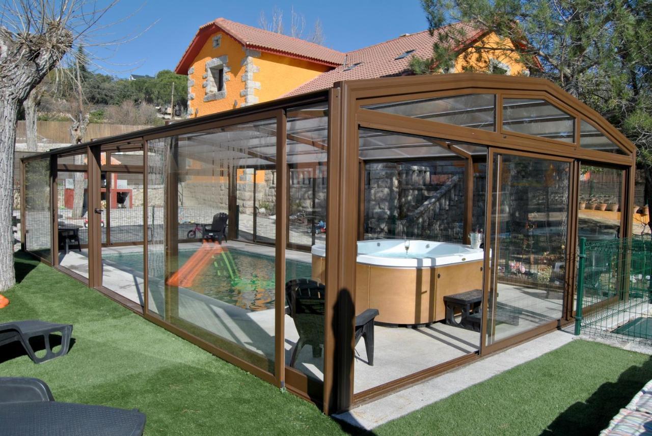 Complejo Casas Rurales Mansiones Y Villas Deluxe Collado Mediano Exteriör bild